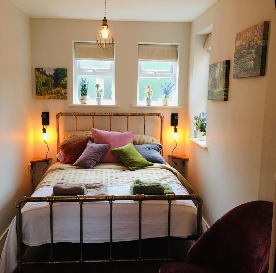The Art Attic A Stylish Boutique Apartment Builth Wells Εξωτερικό φωτογραφία