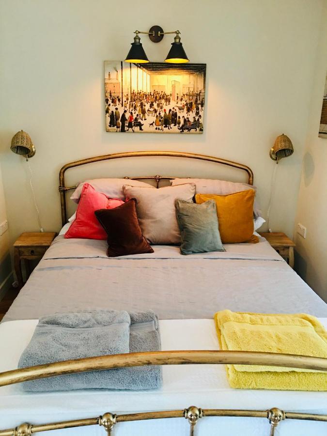 The Art Attic A Stylish Boutique Apartment Builth Wells Εξωτερικό φωτογραφία